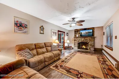  614 Lavender Lane, Canadensis, PA 18325 - Photo 15