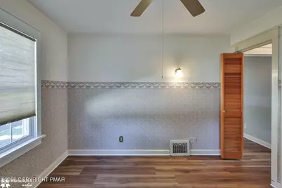  132 E Landis Street, Coopersburg, PA 18036 - Photo 29