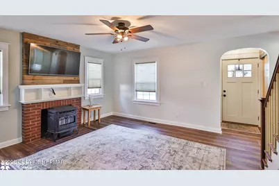  132 E Landis Street, Coopersburg, PA 18036 - Photo 9