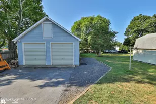 132 E Landis St, Coopersburg, PA 18036 - Photo 57