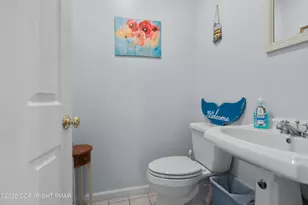 208 W Harford St, Milford, PA 18337 - Photo 39