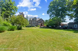 208 W Harford St, Milford, PA 18337 - Photo 13