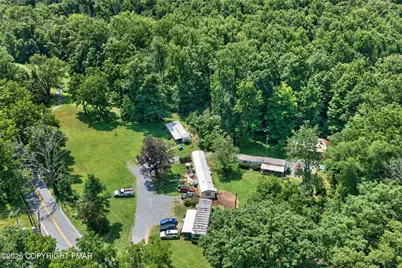  261 Schipps Lane, Mount Bethel, PA 18343 - Photo 5