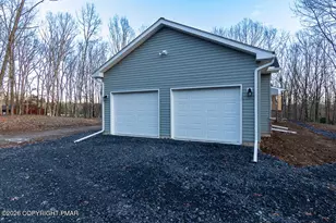 3209 Wood Crest Ave 129 Ave, Effort, PA 18330 - Photo 3