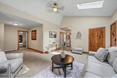  27 W Fern Street, Lake Harmony, PA 18624 - Photo 7