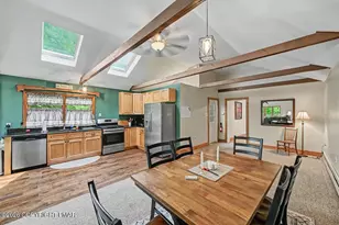 27 W Fern St, Lake Harmony, PA 18624 - Photo 15