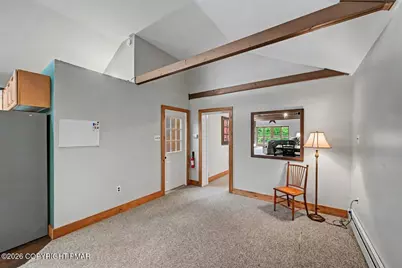  27 W Fern Street, Lake Harmony, PA 18624 - Photo 15