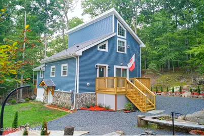  375 Canterbury Road, Bushkill, PA 18324 - Photo 3