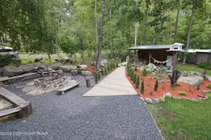 375 Canterbury Rd, Bushkill, PA 18324 - Photo 23