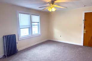 500 Pen Argyl St, Pen Argyl, PA 18072 - Photo 11