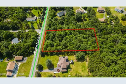  Yellowstone Drive, Blakeslee, PA 18610 - Photo 3