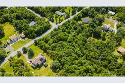  Yellowstone Drive, Blakeslee, PA 18610 - Photo 17