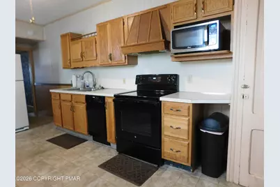  406 Pine Street, Tamaqua, PA 18252 - Photo 5