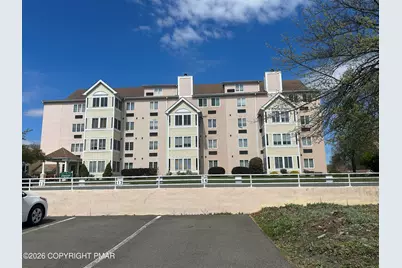  3 Village Circle #APT 403, Stroudsburg, PA 18360 - Photo 1