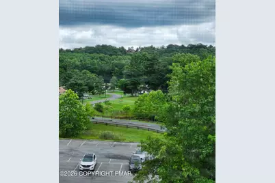  3 Village Circle #APT 403, Stroudsburg, PA 18360 - Photo 13