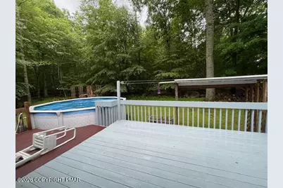  183 Holly Road, East Stroudsburg, PA 18302 - Photo 5