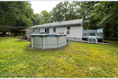  183 Holly Road, East Stroudsburg, PA 18302 - Photo 3