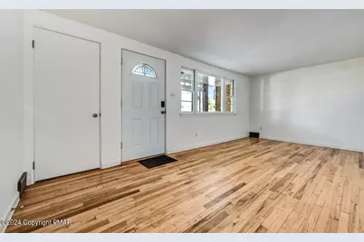  819 Fairview Avenue, Stroudsburg, PA 18360 - Photo 11