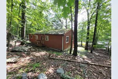  257 Saunders Drive, Bushkill, PA 18324 - Photo 33