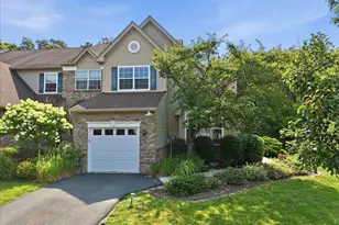 1762 Big Ridge Dr, East Stroudsburg, PA 18302 - Photo 5