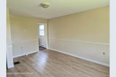  16 Spring Lake Drive, East Stroudsburg, PA 18301 - Photo 27