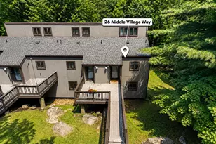 26 Middle Village Way, Tannersville, PA 18372 - Photo 3