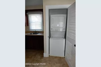  908 Main Street #2nd Floor, Stroudsburg, PA 18360 - Photo 7