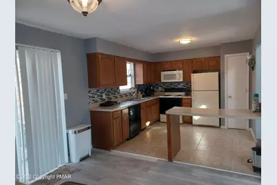  1147 Hunters Woods Drive, East Stroudsburg, PA 18301 - Photo 13