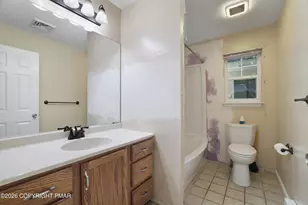 2210 S Rocky Mountain Dr, Effort, PA 18330 - Photo 21