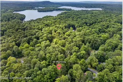  186 Wyomissing Drive, Pocono Lake, PA 18347 - Photo 29