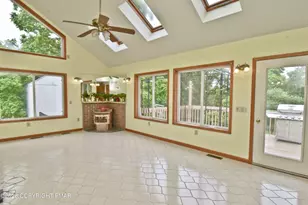 182 Frantz Rd, Stroudsburg, PA 18360 - Photo 3