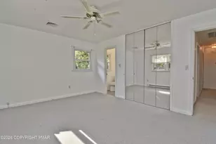 3215 Sunrise Dr, Stroudsburg, PA 18360 - Photo 17