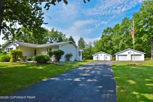 3215 Sunrise Dr, Stroudsburg, PA 18360 - Photo 1