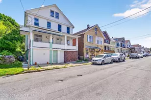 325 E Fell St, Summit Hill, PA 18250 - Photo 3