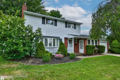  918 Bradford Street, Bethlehem, PA 18018 - Photo 1