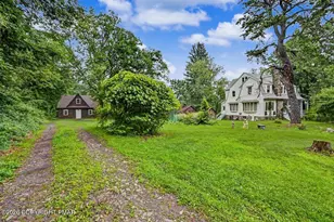 239 Meadowside Rd, Mount Pocono, PA 18344 - Photo 1