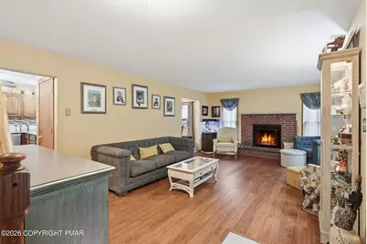  132 Colt Place, Tobyhanna, PA 18466 - Photo 5