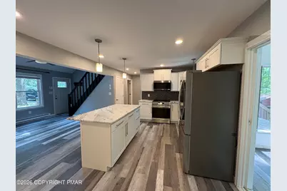  319 Hyland Drive, East Stroudsburg, PA 18301 - Photo 17