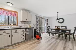 292 Paxinos Dr, Pocono Lake, PA 18347 - Photo 17