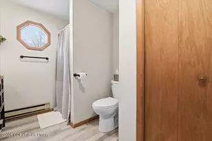 292 Paxinos Dr, Pocono Lake, PA 18347 - Photo 25