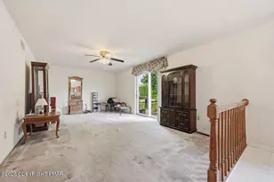 229 Delaware Ave, Wind Gap, PA 18091 - Photo 9