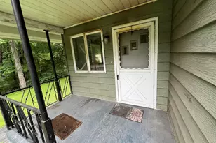 4526 Springdale Ln, Stroudsburg, PA 18360 - Photo 7