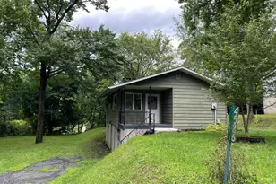4526 Springdale Ln, Stroudsburg, PA 18360 - Photo 1