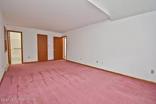 295 Russell Ct, Effort, PA 18330 - Photo 21