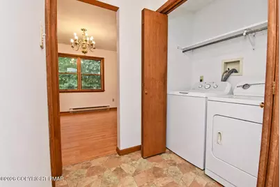  295 Russell Court, Effort, PA 18330 - Photo 15