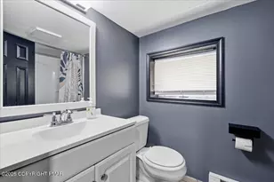328 Fernwood Dr, East Stroudsburg, PA 18301 - Photo 49