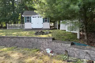 174 Pasquin Dr, East Stroudsburg, PA 18301 - Photo 3