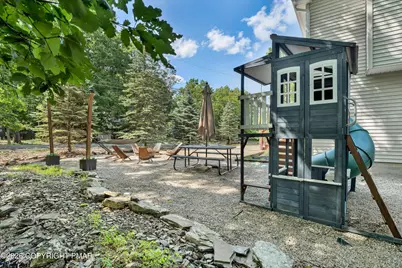  2083 Scarborough Way, Bushkill, PA 18324 - Photo 7