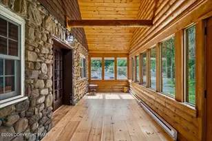 360 Babbling Brook Rd, Scotrun, PA 18355 - Photo 15