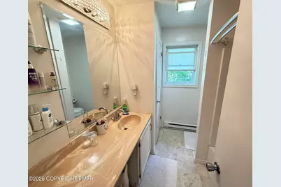  1140 Country Place Drive, Tobyhanna, PA 18466 - Photo 15